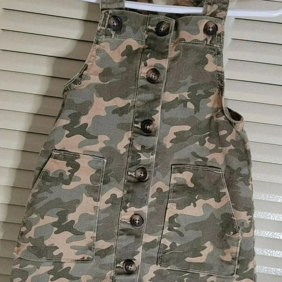 Camo Girl Buttons down Dress In The Front  size 3T - Picture 1 of 6